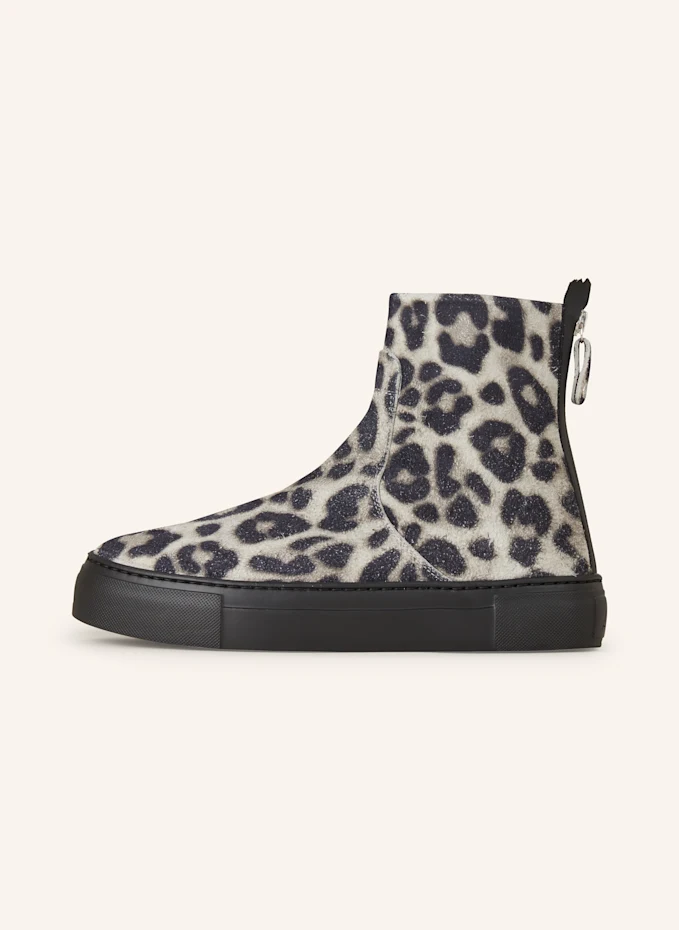 AGL Boots MEGHAN Letzter Tag